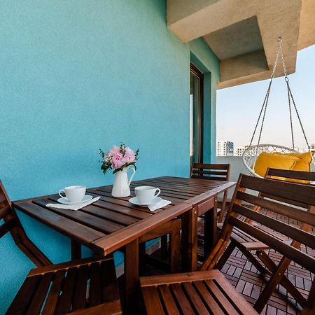 Summer Waves Mamaia Nord Нэводари Экстерьер фото